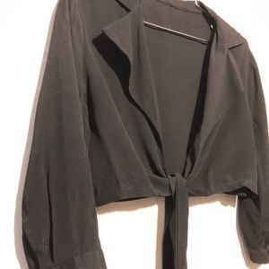 Front Tie Crop Top - Black